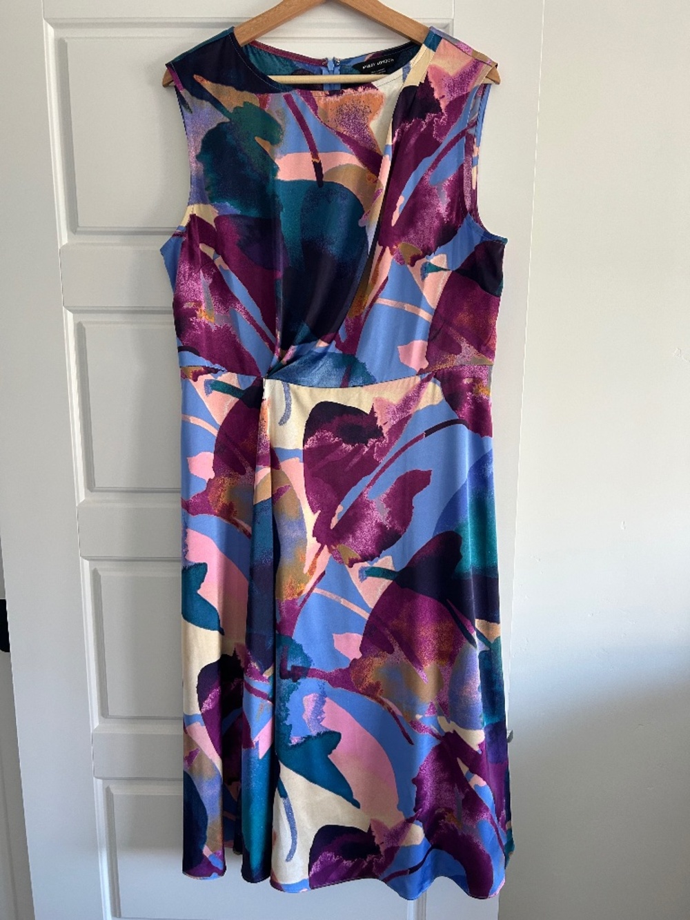 Maggy London stretch satin midi dress